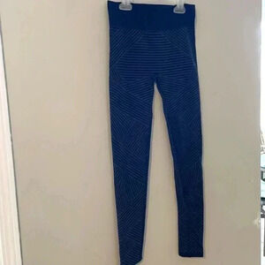 ❤️2/$50❤️NWOT [Y14]  Ivivva Breath Love Seamless Legging